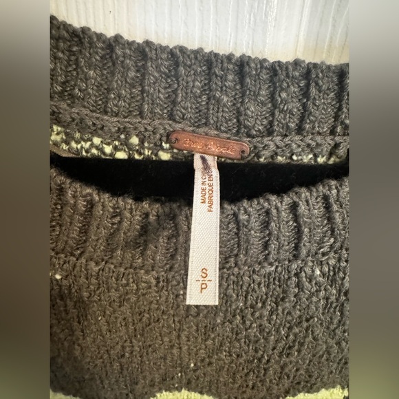 Free People In Bloom Sweater NWOT Size S - Picture 3 of 9